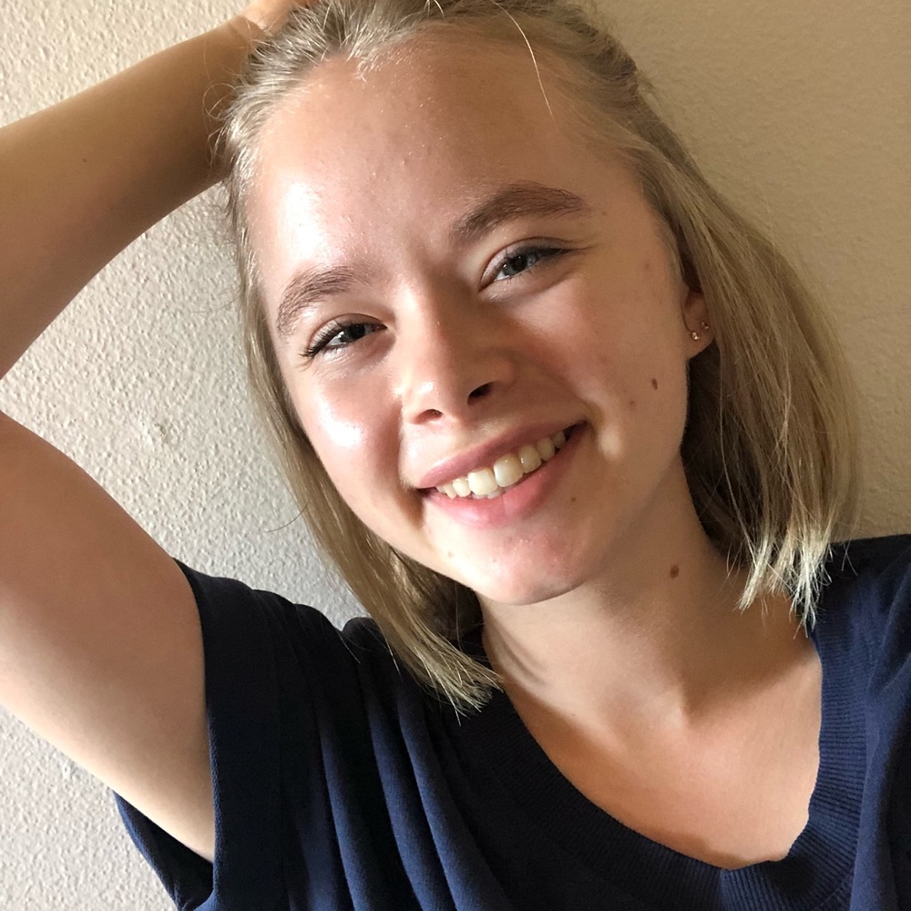 Meet your Posher, Amy
